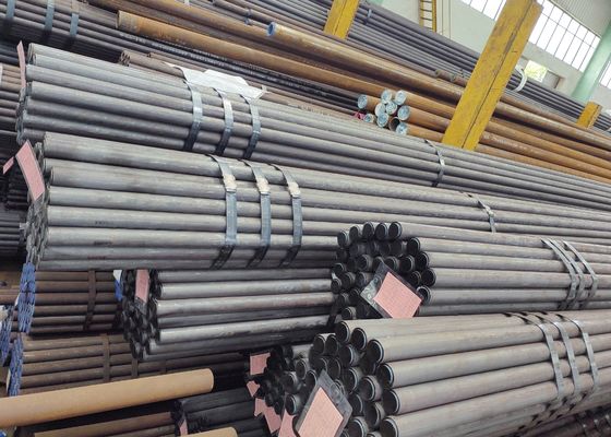 ASME Tubos laminados en caliente de acero al carbono Tubo de caldera sin costura en la estación de la planta