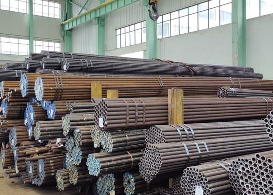 ASME Tubos laminados en caliente de acero al carbono Tubo de caldera sin costura en la estación de la planta