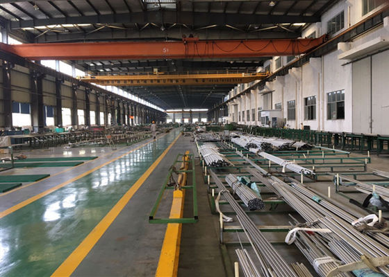 Tubos soldados con autógena ASME SA249 ASTM A249 los 6.35*0.89MM del acero inoxidable 9.52*1.24M M