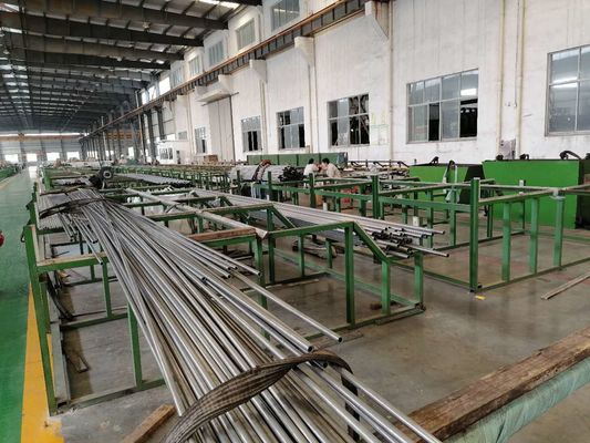Pequeño grande soldada con autógena o diámetro del tubo del acero de carbono del Cs de la aleación de Astm A335 P5 P9