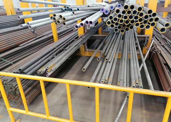 Tubo recocido brillante del acero inoxidable de EFW para el petróleo OD 15.9m m a 406.4m m de la industria