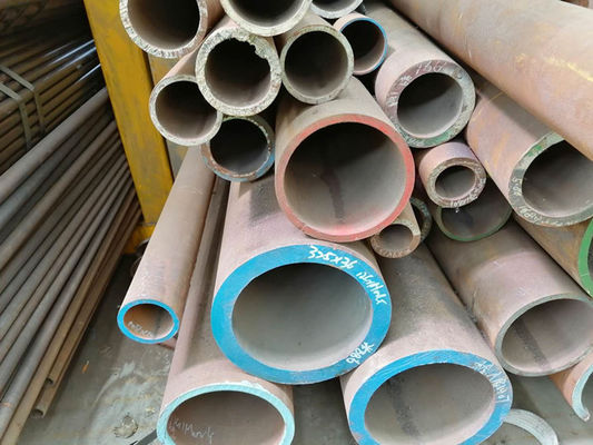 Tubos de caldera inconsútiles del acero de carbono de ASTM A192 para la superficie engrasada alta presión