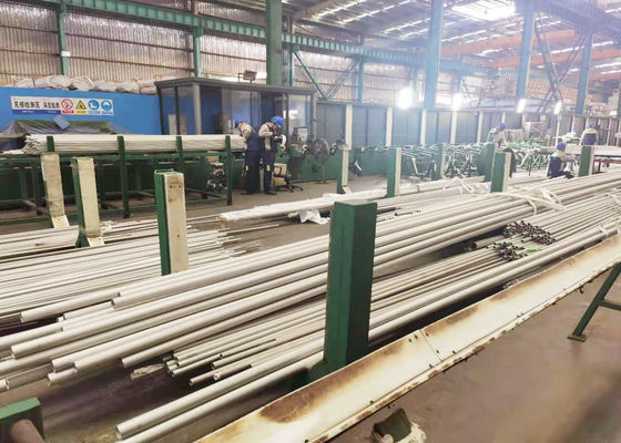 tubo sin soldadura de los Ss 304 secundarios del sobrecalentador de 6m m para el incinerador inútil MSWI