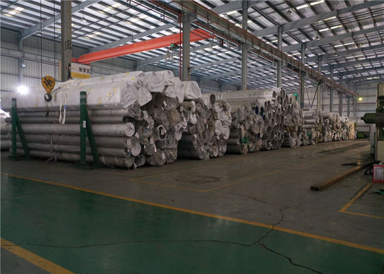 ASTM A192 114.3m m biseló el grado inconsútil de acero A1 del tubo de carbono