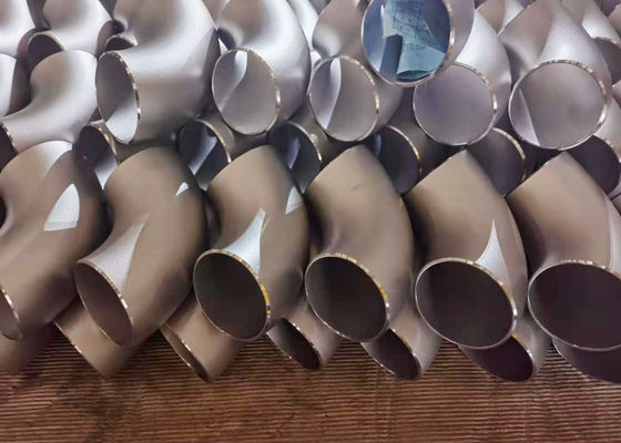 Colocaciones Sch10 de la soldadura de extremo SUS304 codo de acero inoxidable de 90 grados