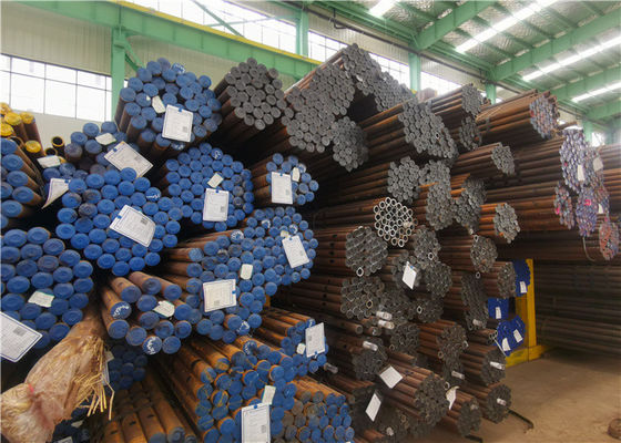 Los tubos de caldera inconsútiles de ASME SA213 API Stainless Steel secan el barniz cubierto