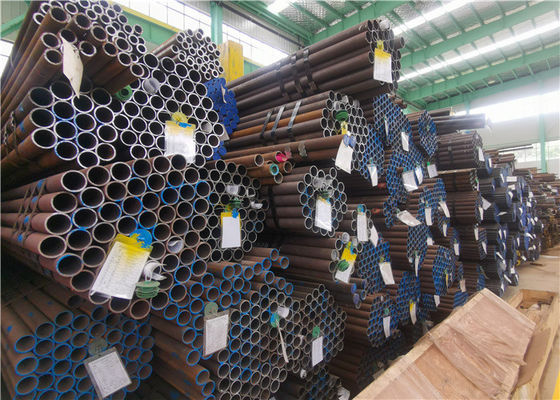 Los tubos de caldera inconsútiles de ASME SA213 API Stainless Steel secan el barniz cubierto